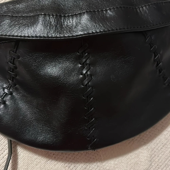 Zara crossbody geniune leather bag - Picture 2 of 4